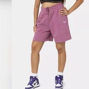 Nike Women's Essential High Rise Fleece Shorts